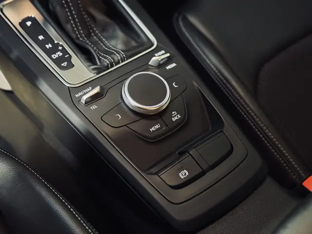 Audi Q2 35 TFSI S Edition S-Line 2020 Benzine 24