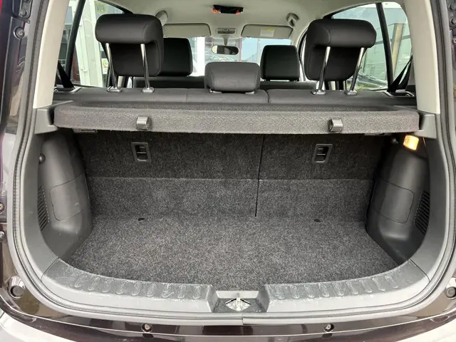 Suzuki Splash 1.2 Exclusive EASSS 2014 Benzine 9