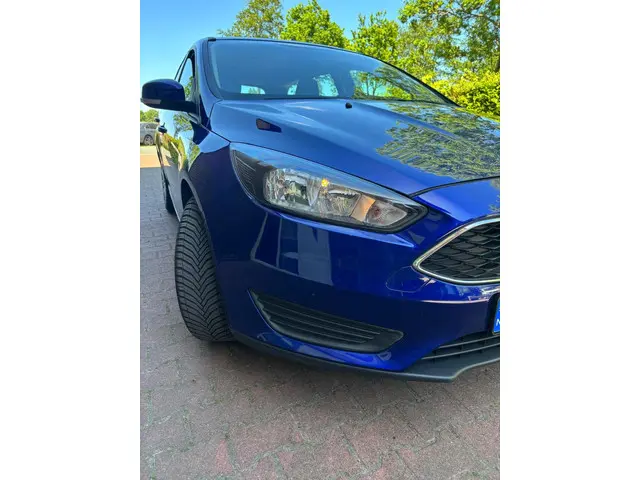 Ford Focus Wagon 1.0 Trend Edition 2015 Benzine 6