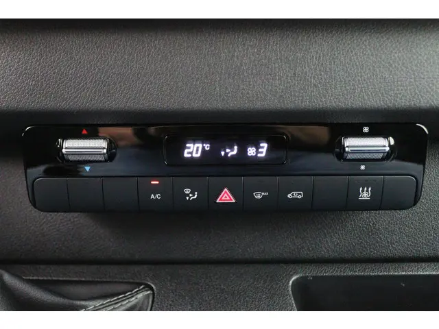 Mercedes-Benz Sprinter 314 2.2 CDI L2H2 2020 Diesel 44