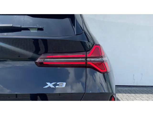 BMW X3 30e xDrive 2025 Hybride Benzine 26