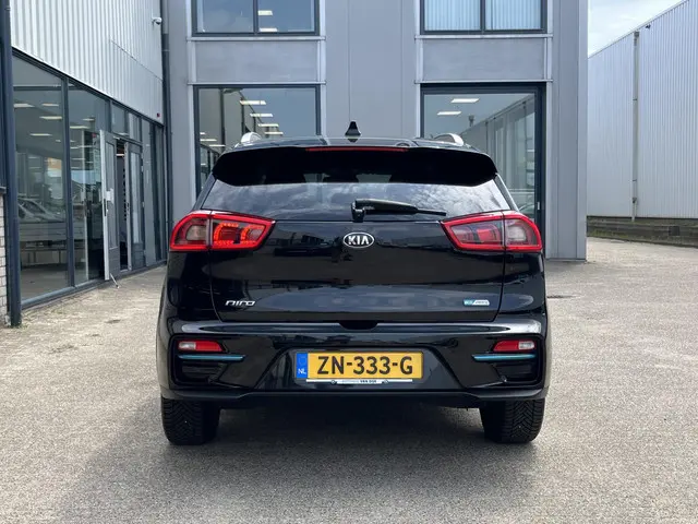 Kia e-Niro ExecutiveLine 64 kWh 2019 Elektrisch 25