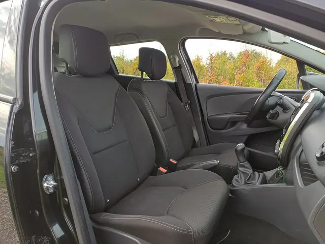 Renault Clio Estate 0.9 TCe Dynamique 2014 Benzine 29