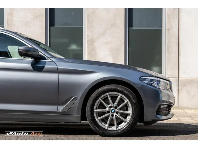 BMW 5 Serie Touring 520d xDrive Executive 2018 Diesel 5