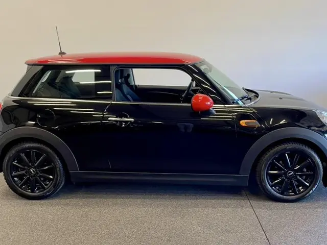 MINI One 1.2 Business 2016 Benzine 25