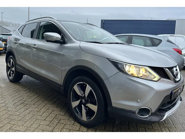 Nissan QASHQAI 1.2 Connect Edition 2016 Benzine 2