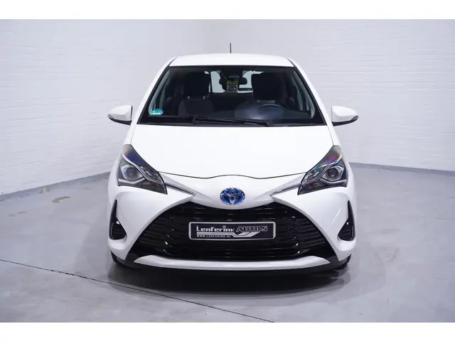 Toyota Yaris 1.5 Hybrid 115 Active 2019 Hybride Benzine 7