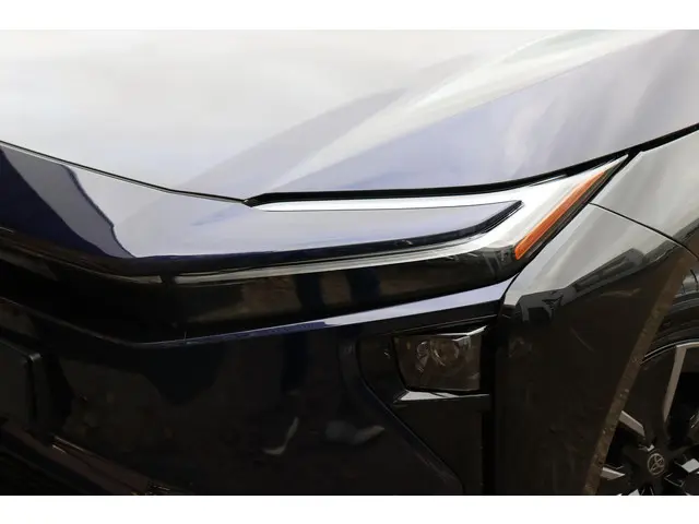 Toyota bZ4X Dynamic 73 kWh 2025 Elektrisch 11