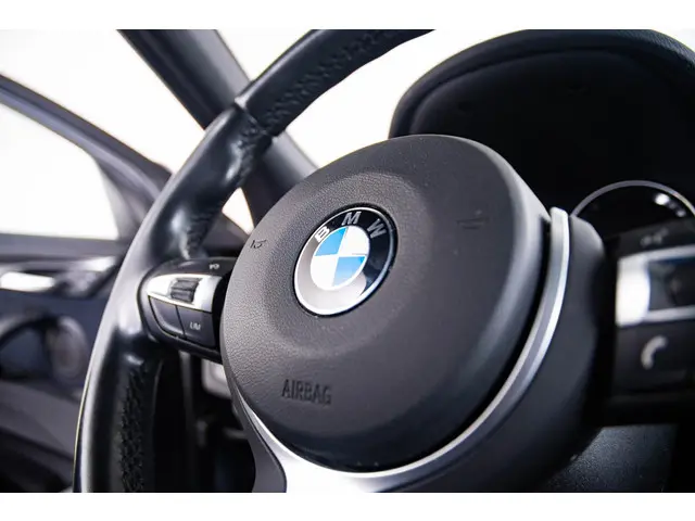 BMW X2 sDrive18i 2018 Benzine 48