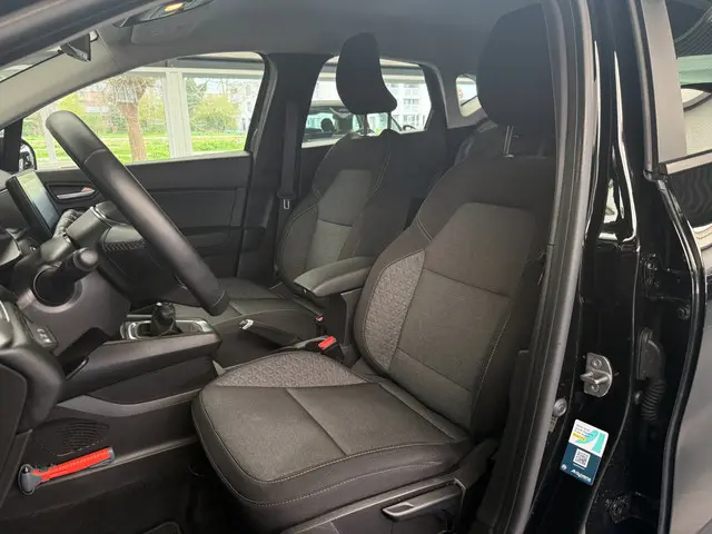 Renault Captur 1.0 TCe 90 evolution 2023 Benzine 13