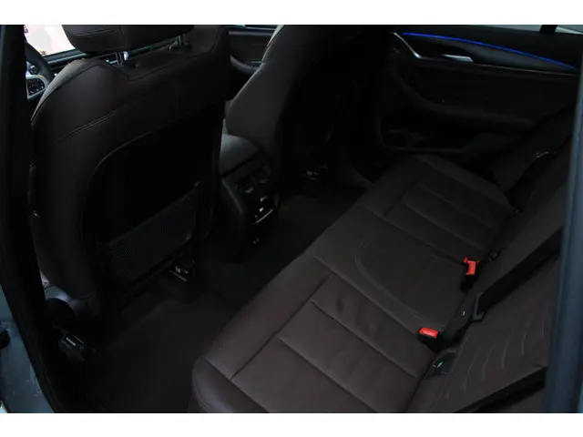 BMW X3 xDrive30e m Sport 2022 Hybride Benzine 22