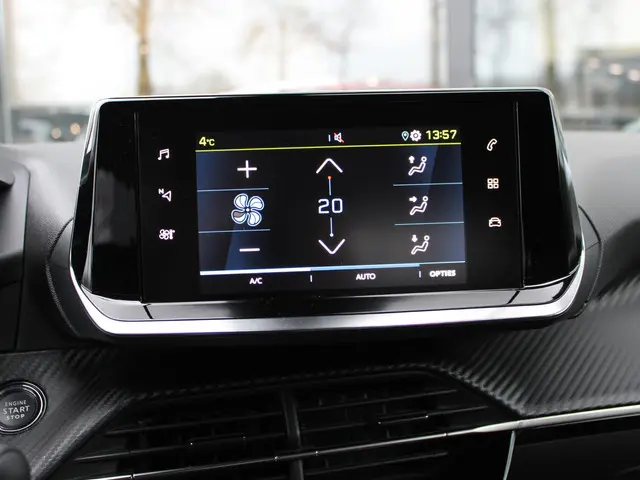 Peugeot e-2008 EV Allure Pack 50 kWh 2022 Elektrisch 17