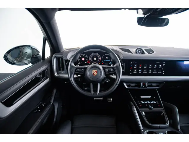 Porsche Cayenne Coupé 4.0 S 2023 Benzine 16