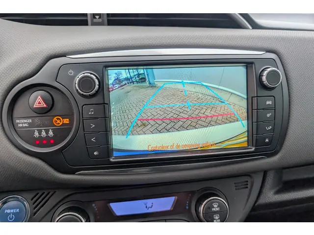 Toyota Yaris 1.5 Hybrid Lease 2015 Hybride Benzine 17