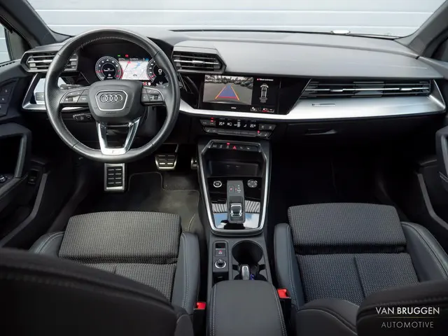 Audi A3 Limousine 35 TFSI S-Line 2022 Benzine 7