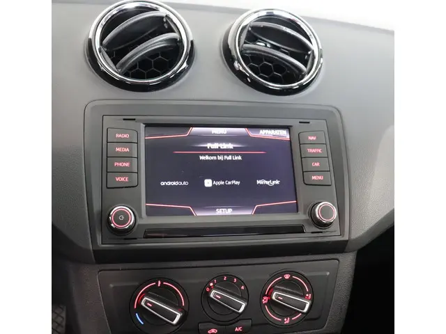 SEAT Ibiza ST 1.0 EcoTSI Style Connect 2015 Benzine 14