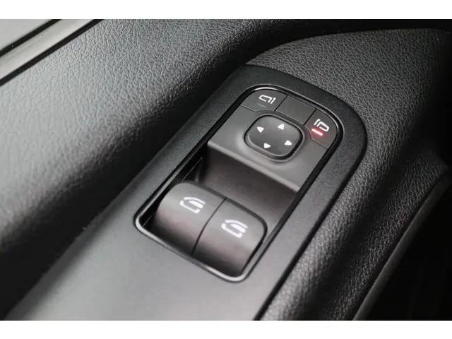 Mercedes-Benz Sprinter 317 CDI Aut. L2H1 2022 Diesel 27