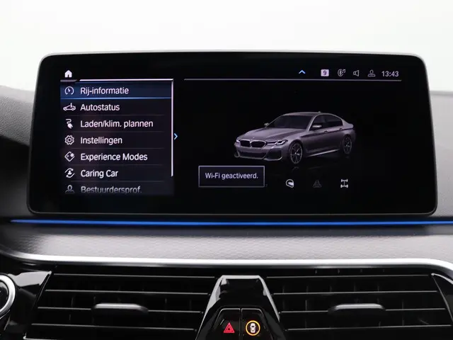 BMW 5 Serie Sedan 545e xDrive 2022 Hybride Benzine 14