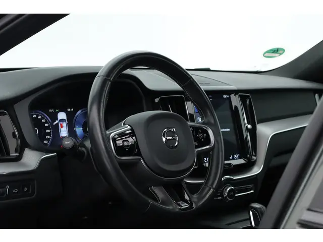Volvo XC60 2.0 T8 AWD R-Design 2020 Hybride Benzine 5