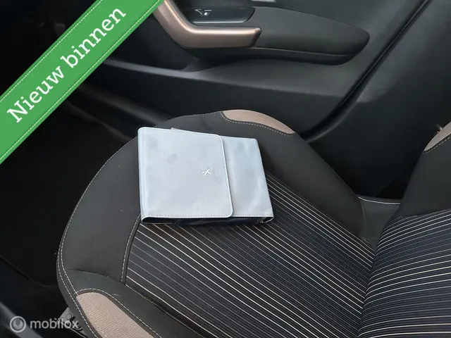 Peugeot 208 1.2 VTi✅Urban✅Soul✅NAP✅ 2013 Benzine 18