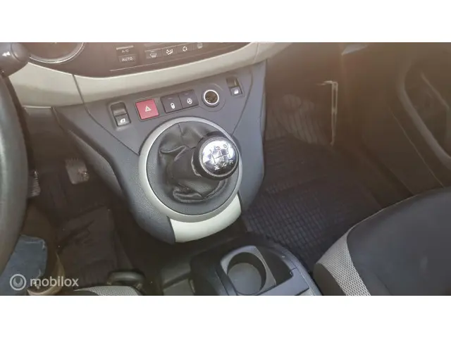 Citroën Berlingo combi 1.6 VTi XTR exclusive 2013 Benzine 5
