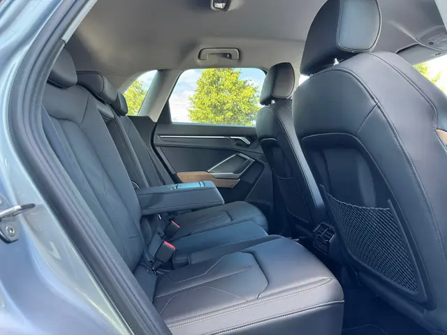 Audi Q3 35 TFSI * Leder * 360 Camera * Keyless 2020 Benzine 55