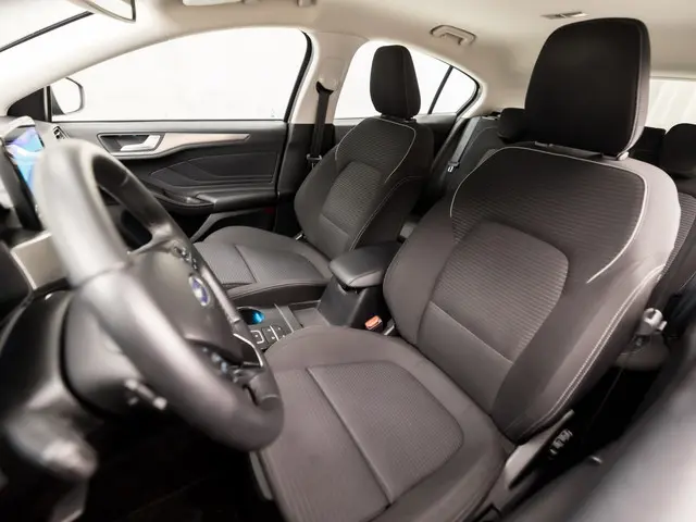 Ford Focus 1.0 EcoBoost Titanium Sport 2019 Benzine 14