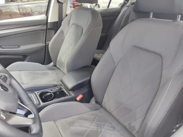 Volkswagen Golf 1.4 eHybrid Style 2020 Hybride Benzine 23