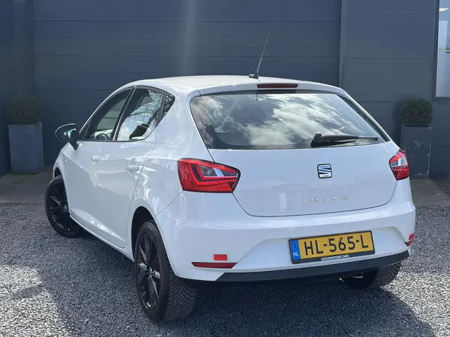 SEAT Ibiza 1.0 EcoTSI Style Connect 2015 Benzine 4