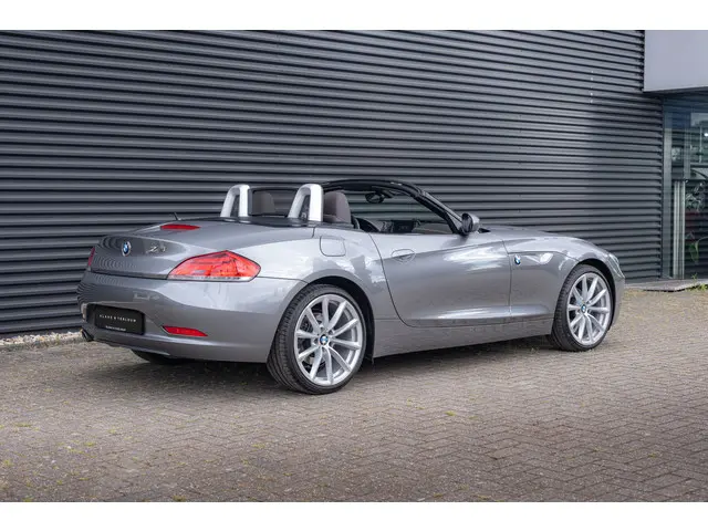 BMW Z4 Roadster sDrive20i High Executive 2013 Benzine 2