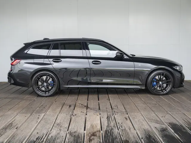 BMW 3 Serie Touring M340i xDrive 2022 Benzine 4