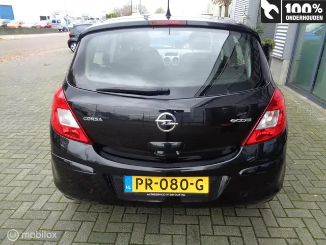 Opel Corsa D 1.2 Ecoflex Active 2013 Benzine 4