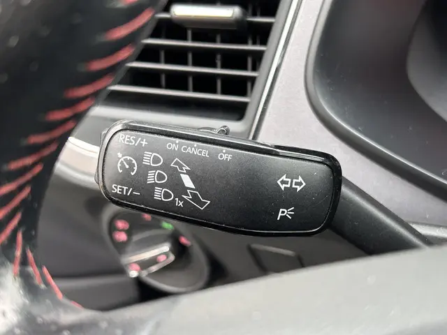 SEAT Leon 1.4 TSI FR 2015 Benzine 25