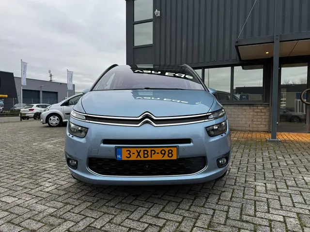 Citroën Grand C4 Picasso 1.6 Intensive 7p 2014 Benzine 3