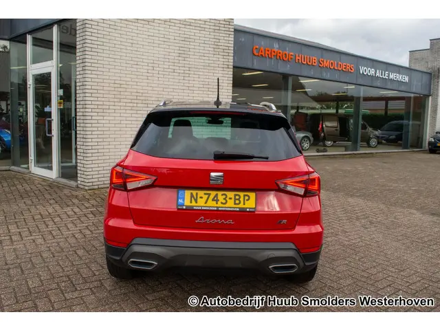 SEAT Arona 1.0 TSI FR Business Intense 2021 Benzine 8