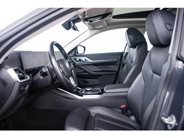 BMW i4 eDrive40 84 kWh 2023 Elektrisch 4