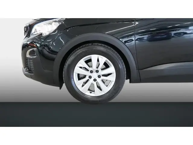 Peugeot 3008 1.2 PureTech Active 2019 Benzine 2