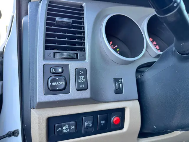 Toyota Tundra 5.7 V8 Double Cab 2013 LPG/Gas 18