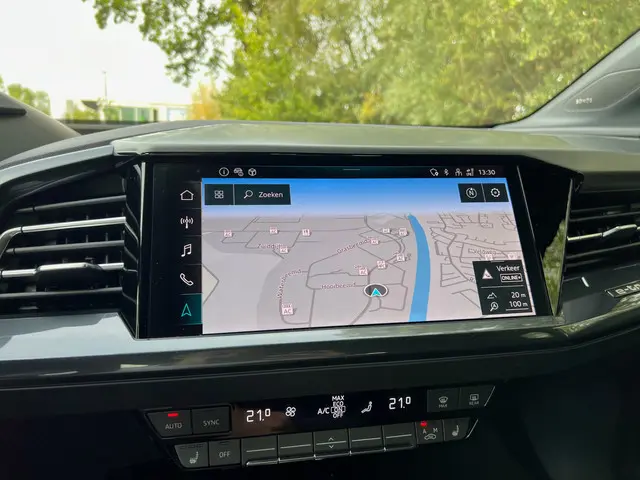 Audi Q4 e-tron 40 S edition 77 kWh 2023 Elektrisch 27