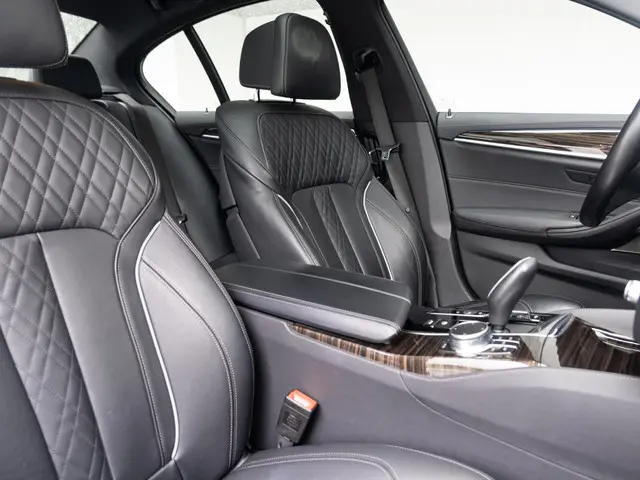 BMW 5 Serie Sedan 530e xDrive 2021 Hybride Benzine 10