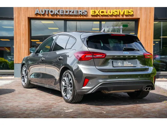 Ford Focus 1.0 EcoBoost Hybrid ST Line 2024 Benzine 7