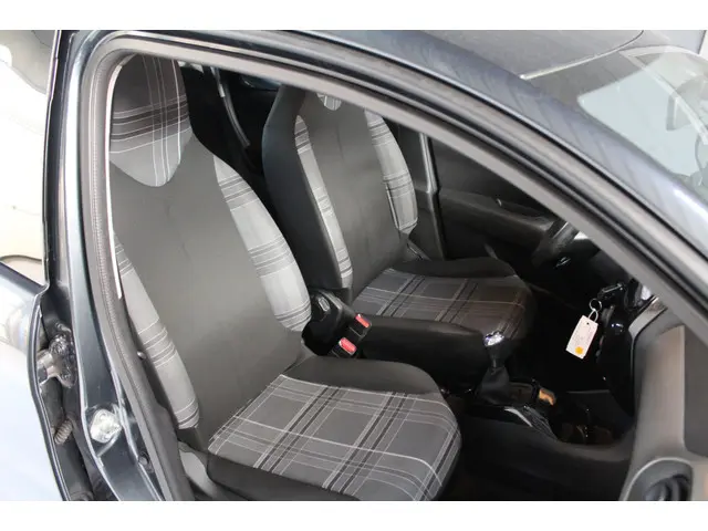 Peugeot 108 1.0 e-VTi Allure 2016 Benzine 8