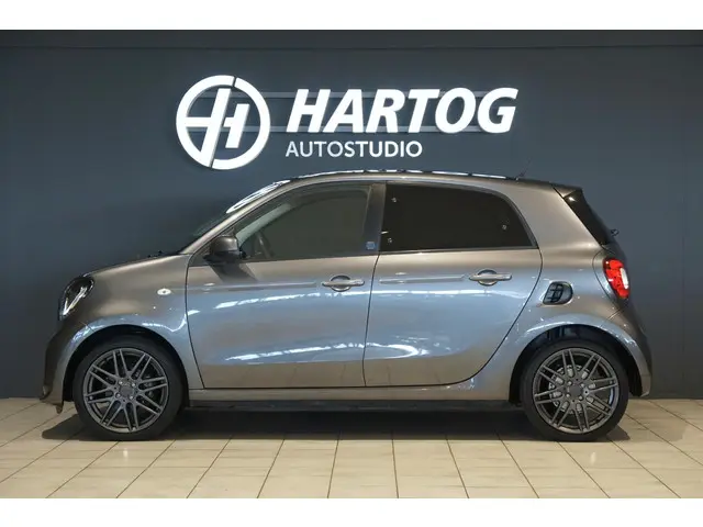 Smart Forfour EQ BRABUS Style 18 kWh 2019 Elektrisch 5