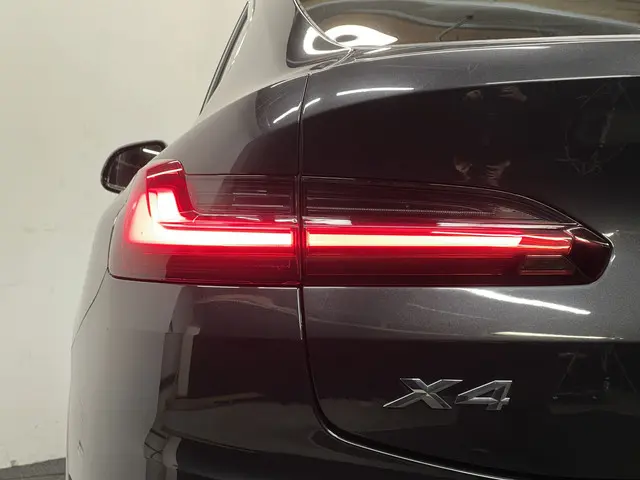 BMW X4 xDrive30i High Executive 2020 Benzine 11