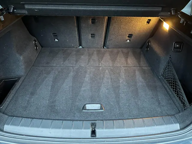 BMW X1 XDrive20i High Executive 2017 Benzine 27