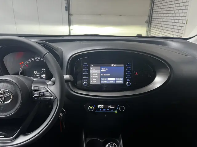 Toyota Aygo X 1.0 VVT-i MT first 2023 Benzine 19