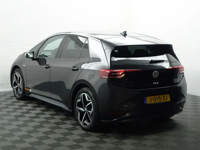Volkswagen ID.3 First Plus 58 kWh Aut- 2020 Elektrisch 5