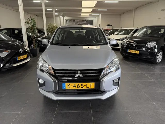 Mitsubishi Space Star 1.0 Cool+ 2021 Benzine 2