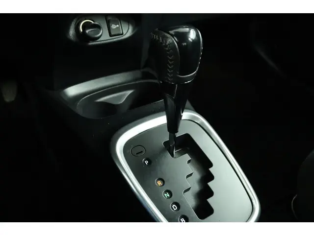 Toyota Yaris 1.5 Hybrid Active 2020 Hybride Benzine 27