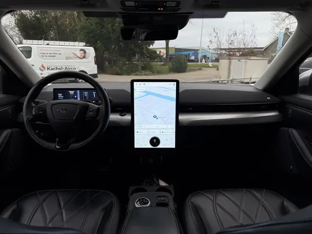 Ford Mustang Mach-E Aut. 75 kWh 2021 Elektrisch 18